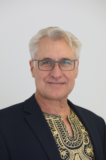 Dr Neil Horn
